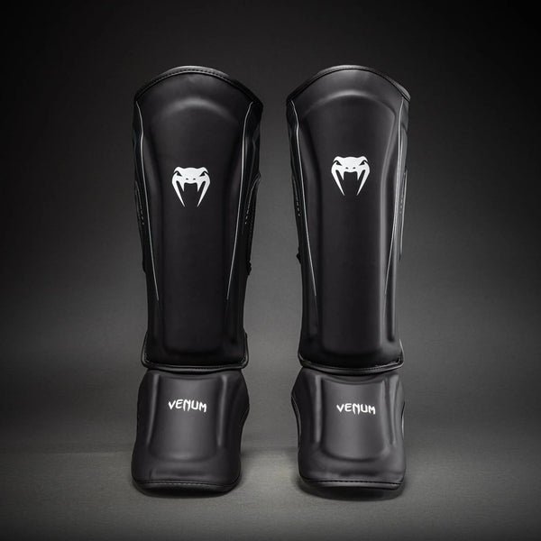 Venum Streamline Shin Guards