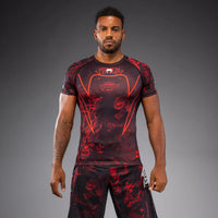 Venum 20° Short Sleeve Rashguard